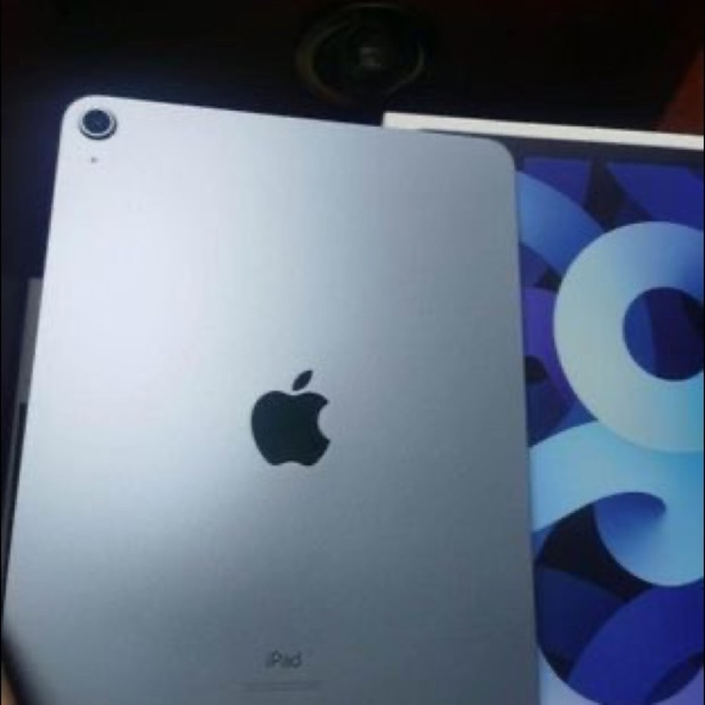 IPAD AIR 4th generation 64G & Apple Pencil 2nd Gen